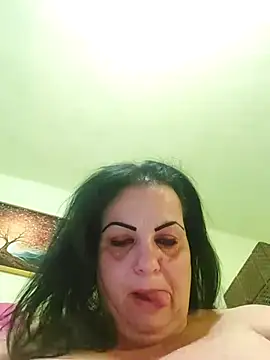 IvettkeXXX's cam snapshot