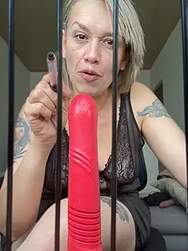 MAGDALAKOVANOVA's cam snapshot