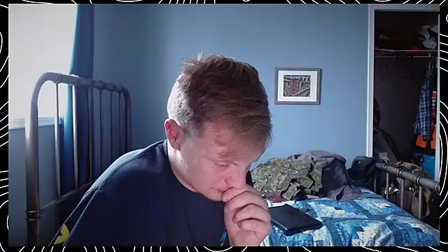 lustylyndon's cam snapshot