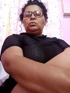 Amarantha25's cam snapshot