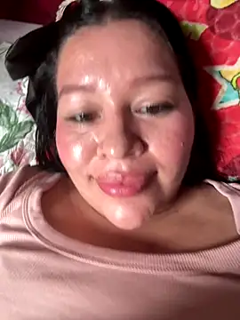 Lovelipsbig's cam snapshot