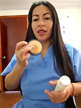 JustSamantha_'s cam snapshot