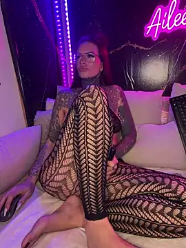 AileenInkOfficial's cam snapshot