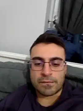 Obstacless live sex cam