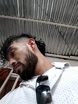 Kingbigcock23cm live sex cam