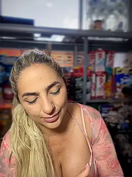 sammyqueenx21 live sex cam