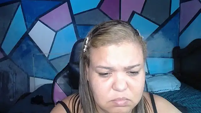 Sherlynn01's cam snapshot