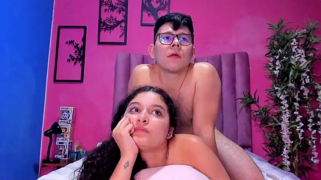 JustiinJazmin live sex cam