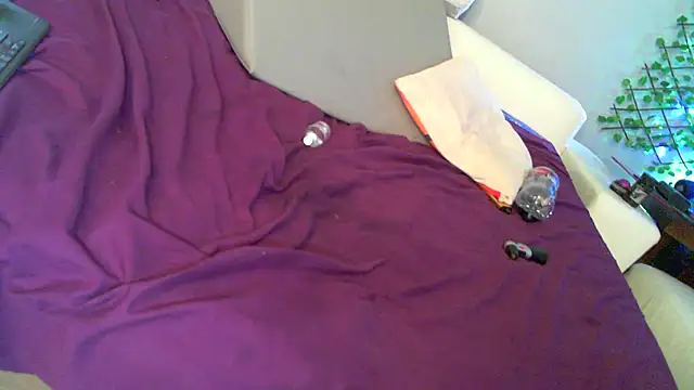 Tha_Body live sex cam