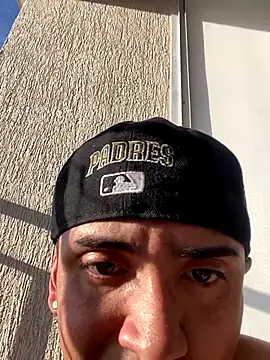 Sairobi live sex cam