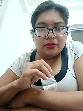 Elie_Sexy143's cam snapshot