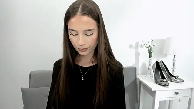 EmilyDarling's cam snapshot