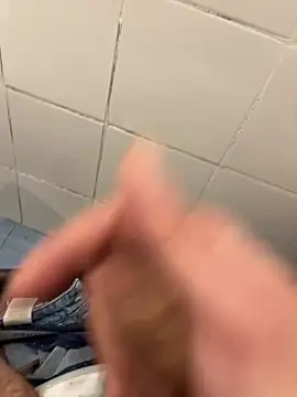 marc8876 live sex cam