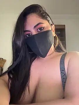 Hot-Sarah-arab live sex cam
