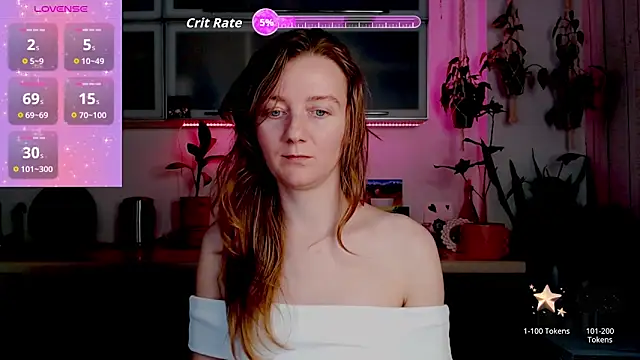 Elly_Helly's cam snapshot