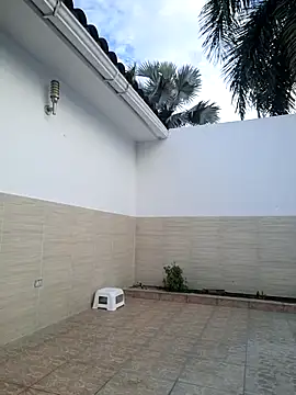 HanaThompson's cam snapshot