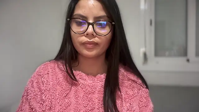 naughty__alexia's cam snapshot