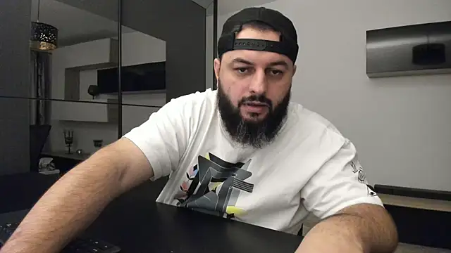 DravenPeak live sex cam