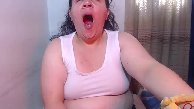 agathamiller01 live sex cam