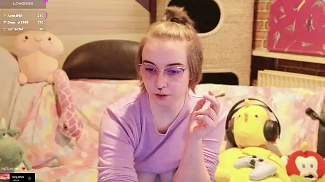 GamerGirl_Eve's cam snapshot