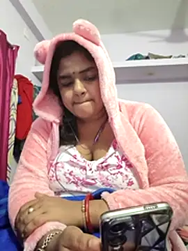 Deborbhavi222's cam snapshot