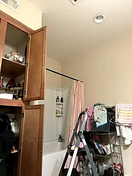 anikari's cam snapshot