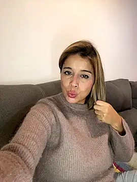 SolcitaCandiii's cam snapshot