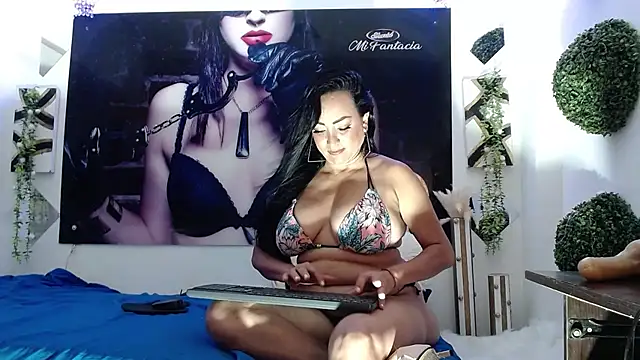 perlasharick_3's cam snapshot