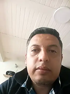 darcastro04's cam snapshot