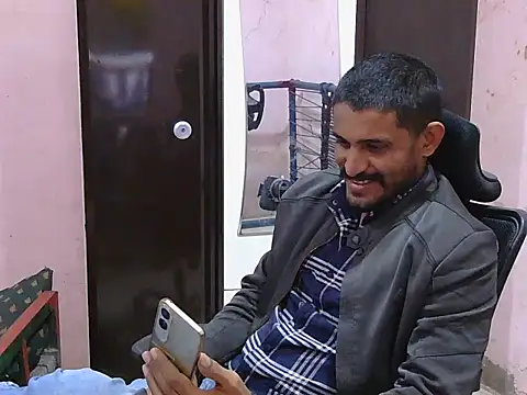 HotXKrish's cam snapshot