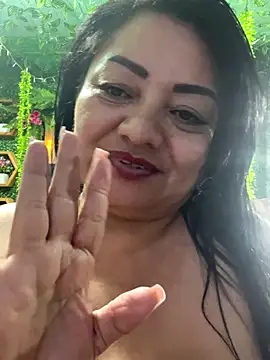 miaboobs19's cam snapshot