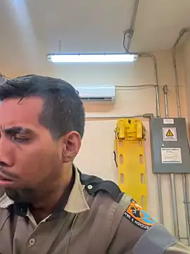 EnriquePersian197 live sex cam