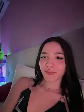 ShannonShanny live sex cam