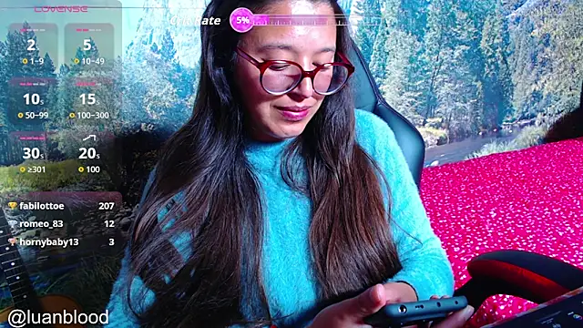 luanablood's cam snapshot