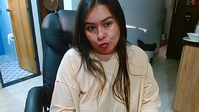 Ixchel_Anaid live sex cam