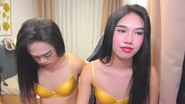MaxCollins live sex cam