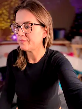 MaiseKnox live sex cam