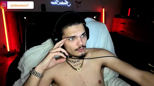 JordanShow live sex cam
