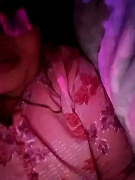 01Roshani's cam snapshot