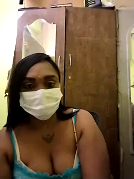 Dharshini98's cam snapshot