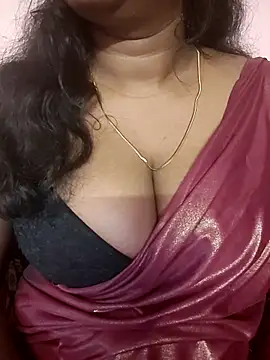 Keerthee_'s cam snapshot