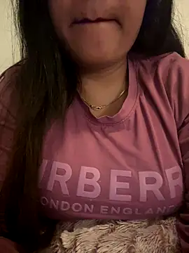 Deepcha1991's cam snapshot