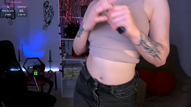 evalora_vei's cam snapshot