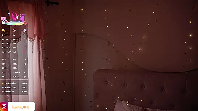 LuanaRisque live sex cam