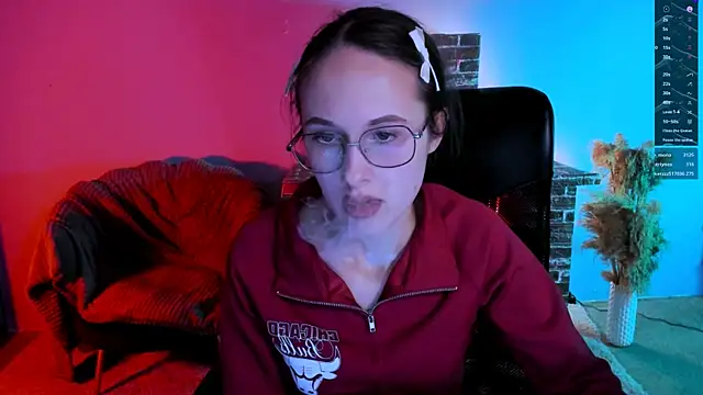 mona_cloud's cam snapshot