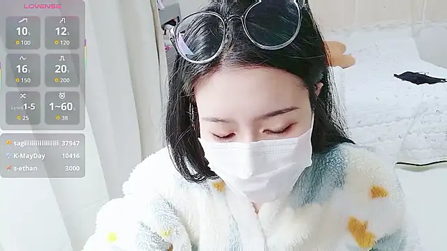 lovelysooni's cam snapshot