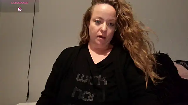 julimonroe's cam snapshot