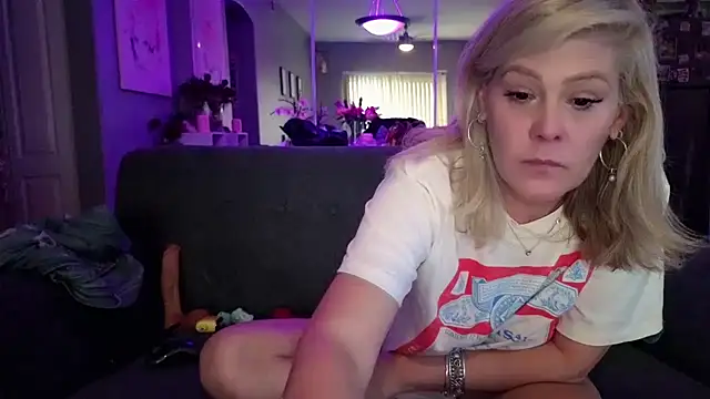 Lexi_Shocker's cam snapshot