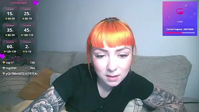 ScarletVixenLive's cam snapshot