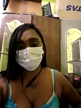 Dharshini98's cam snapshot